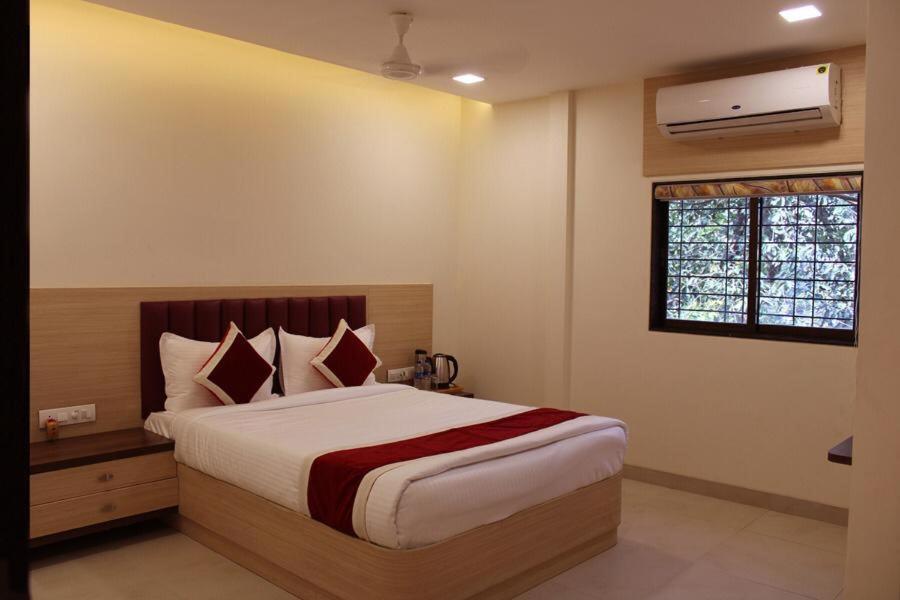 Hotel Saineel Mumbai Exterior foto